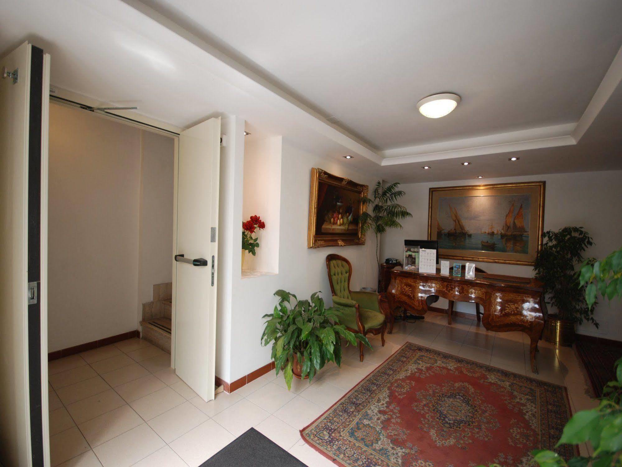 Hotel Residence Villa Tassoni Rom Eksteriør billede